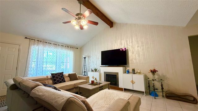 1824 Briar Run, Benbrook, TX 76126
