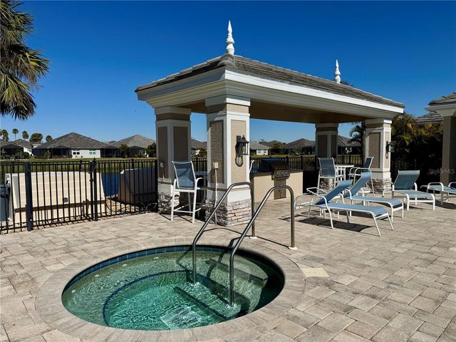 2921 TRUSTEE AVENUE, Sarasota, FL 34243