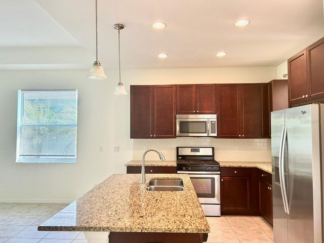 2921 TRUSTEE AVENUE, Sarasota, FL 34243