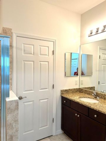 2921 TRUSTEE AVENUE, Sarasota, FL 34243