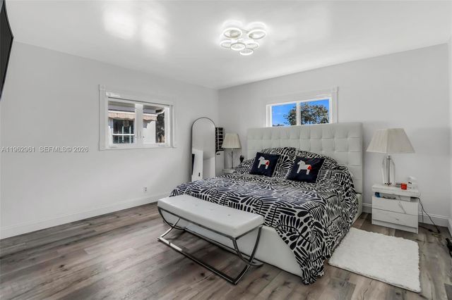 6810 NW 74th Pl, Tamarac, FL 33321