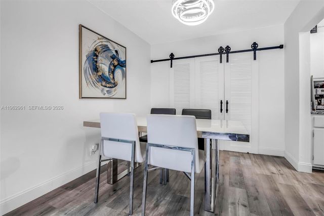 6810 NW 74th Pl, Tamarac, FL 33321