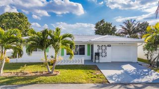 6810 NW 74th Pl, Tamarac, FL 33321