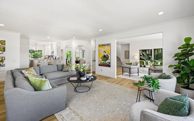 5533 Oak Meadow Dr, Santa Rosa, CA 95401