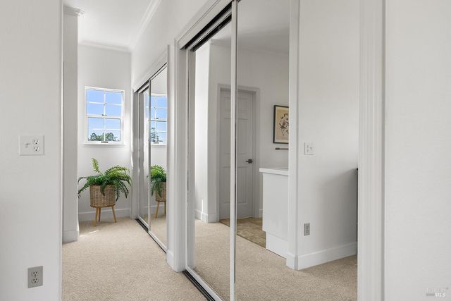 5533 Oak Meadow Dr, Santa Rosa, CA 95401