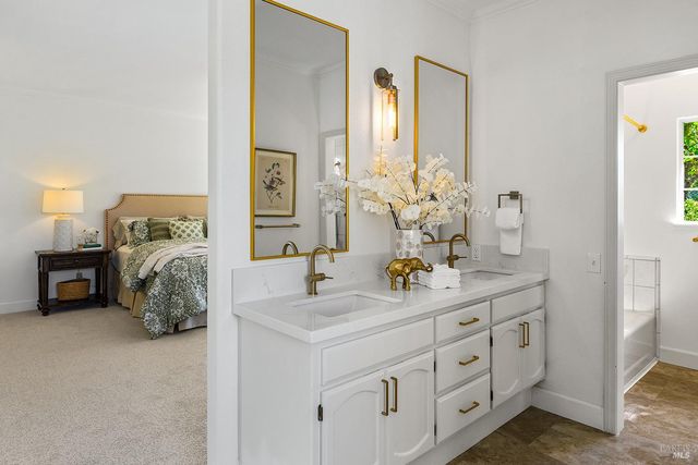 5533 Oak Meadow Dr, Santa Rosa, CA 95401