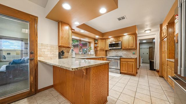 2084 Broadway, Grand Junction, CO 81507