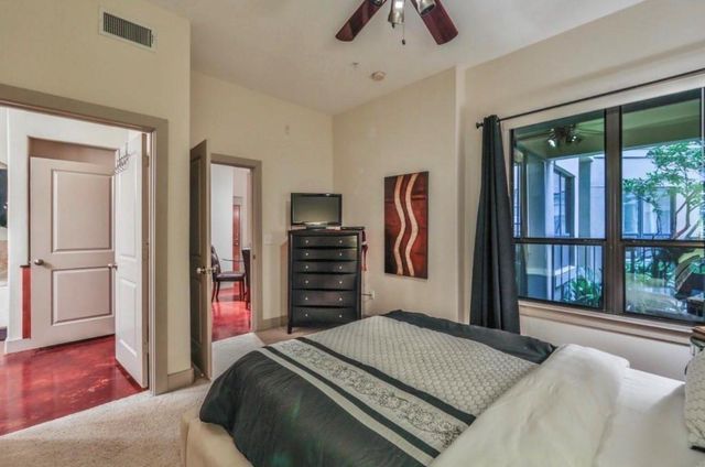 1901 Post Oak Boulevard 1406, Houston, TX 77056