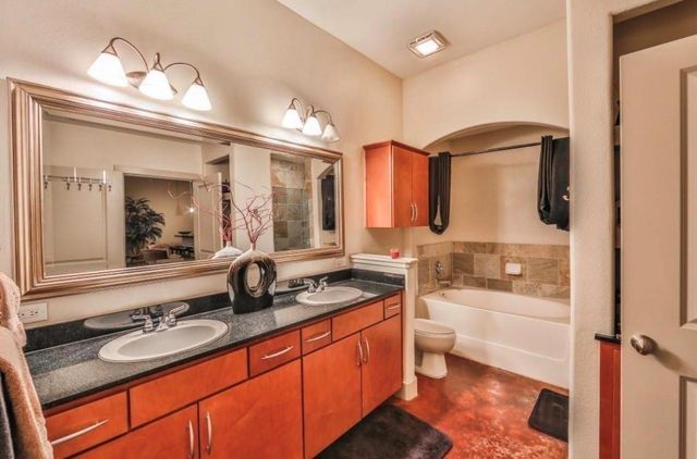 1901 Post Oak Boulevard 1406, Houston, TX 77056