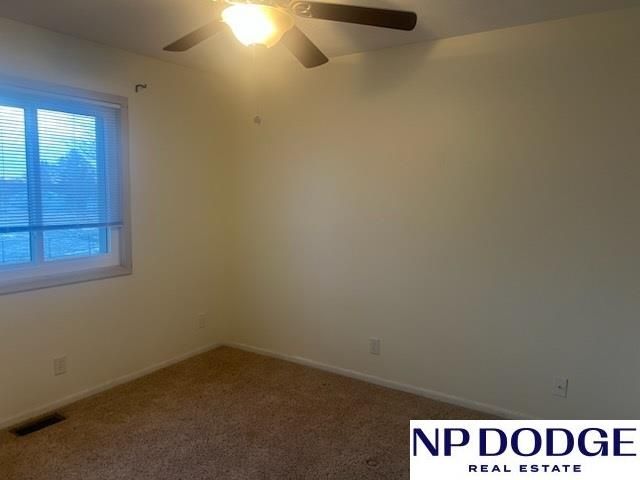 11106 V Street, Omaha, NE 68137