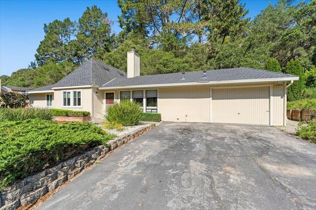 9940 Monroe Avenue, Aptos, CA 95003