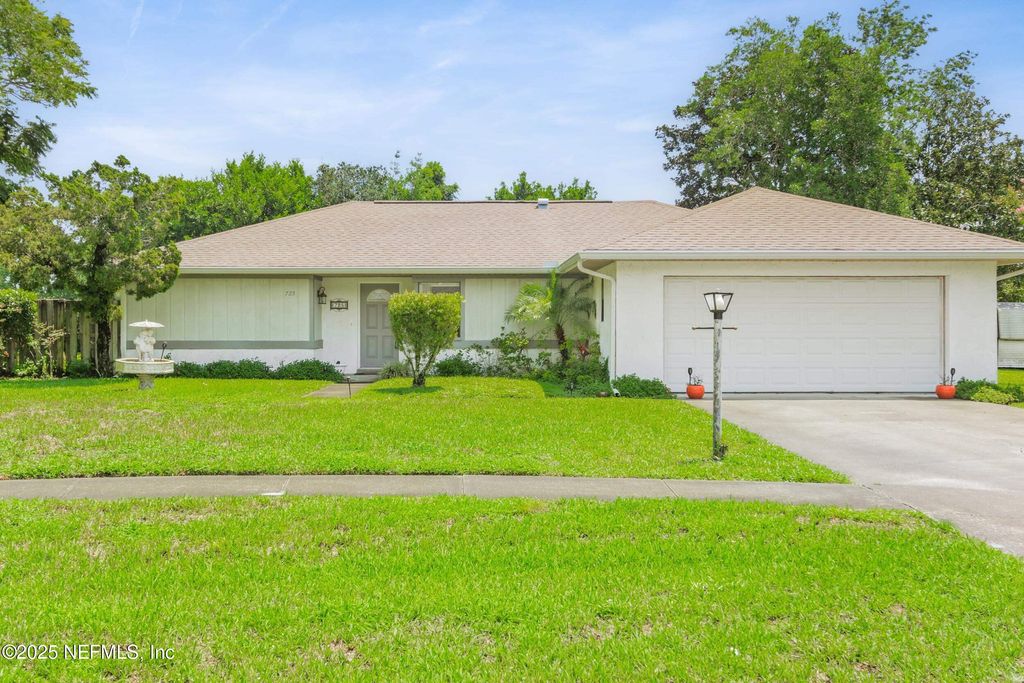 725 SACO Court, St. Augustine, FL 32086