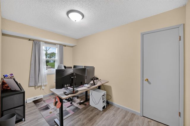 606 Cutler Avenue, Des Moines, IA 50315