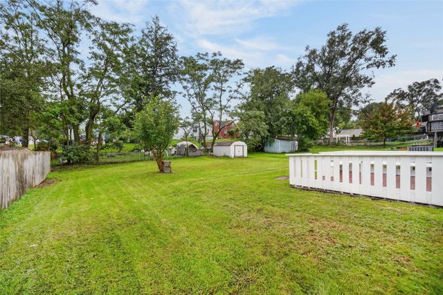 606 Cutler Avenue, Des Moines, IA 50315