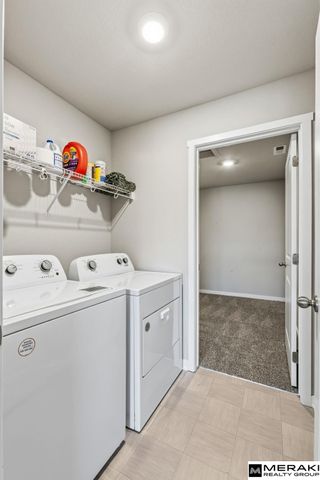 6409 Peters Parkway, Papillion, NE 68157
