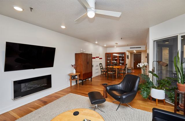 3930 Grand Avenue 4GN, Des Moines, IA 50312