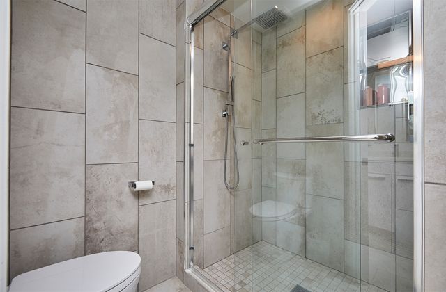 3930 Grand Avenue 4GN, Des Moines, IA 50312