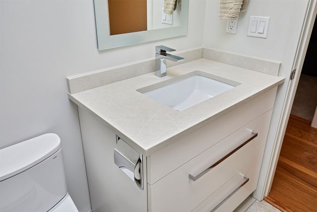 3930 Grand Avenue 4GN, Des Moines, IA 50312