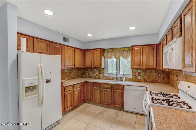 210 Hunt Road, Freehold, NJ 07728