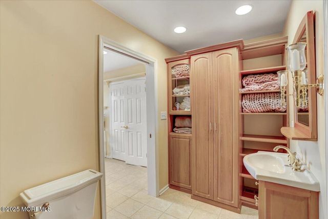 210 Hunt Road, Freehold, NJ 07728