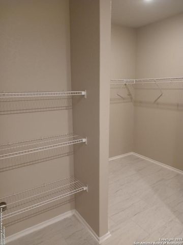 530 pleasanton, San Antonio, TX 78221