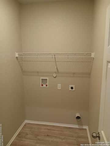 530 pleasanton, San Antonio, TX 78221