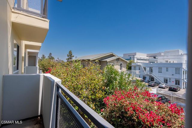 1238 22nd Street 3, Santa Monica, CA 90404