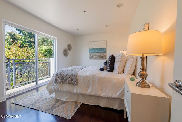 1238 22nd Street 3, Santa Monica, CA 90404