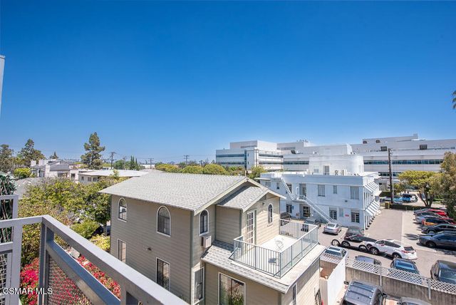 1238 22nd Street 3, Santa Monica, CA 90404