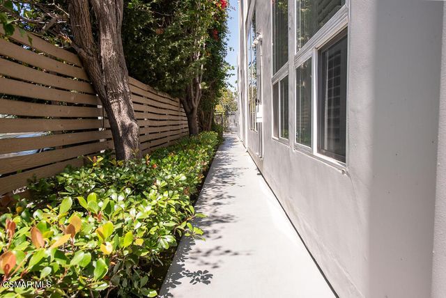 1238 22nd Street 3, Santa Monica, CA 90404