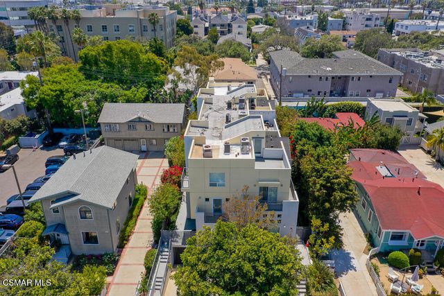 1238 22nd Street 3, Santa Monica, CA 90404