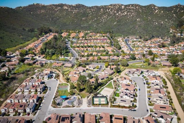 1749 Sawgrass, Escondido, CA 92026