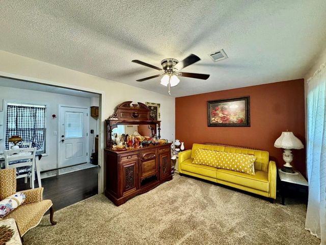 251 County Road 1050, Woodville, TX 75979