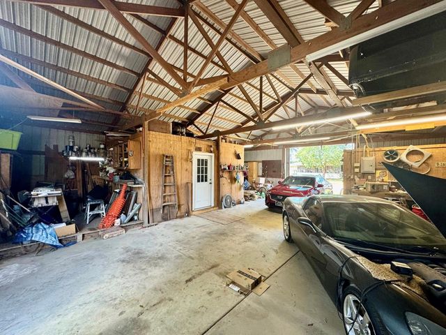 251 County Road 1050, Woodville, TX 75979