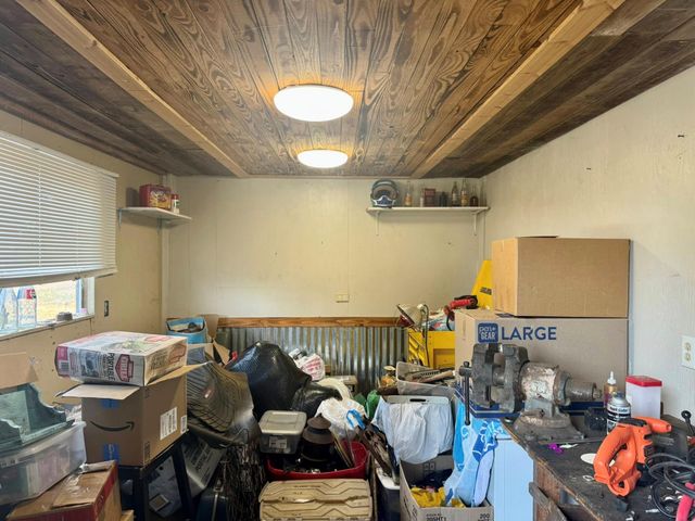 251 County Road 1050, Woodville, TX 75979