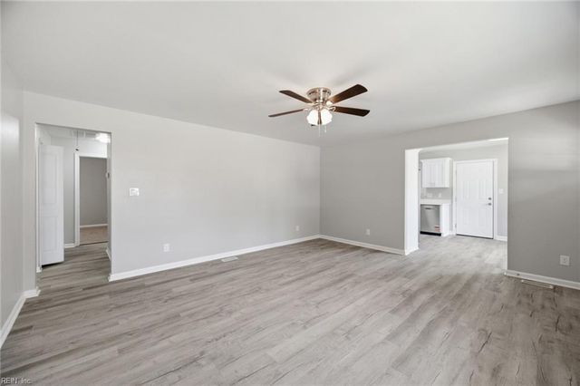 4141 3rd ST, Chesapeake, VA 23324