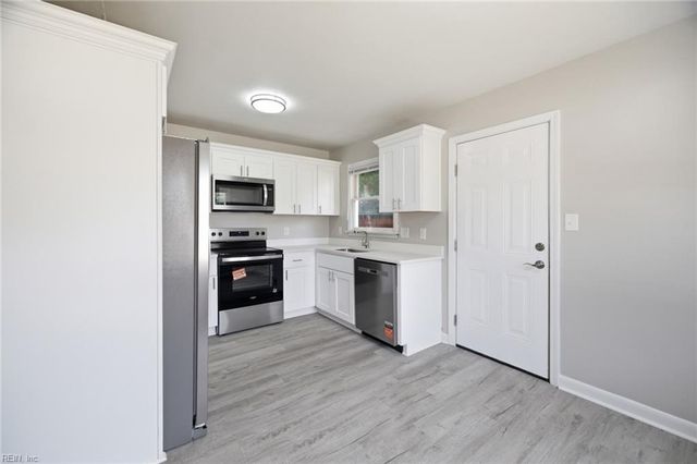 4141 3rd ST, Chesapeake, VA 23324