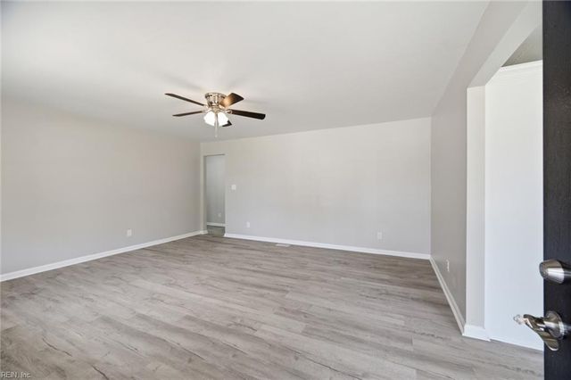 4141 3rd ST, Chesapeake, VA 23324