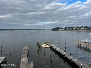 1420 Summit Avenue, Toms River, NJ 08753