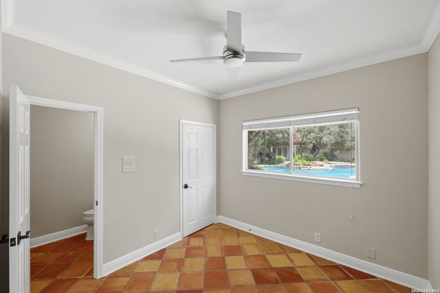 105 Rock Squirrel, Shavano Park, TX 78231