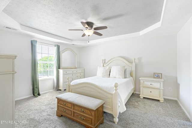 7114 Hannah Brook Rd, Knoxville, TN 37918
