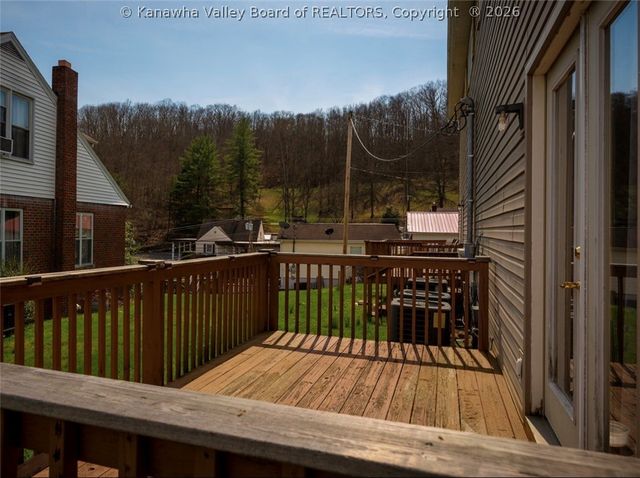 6 Lincoln Heights A, Alum Creek, WV 25003