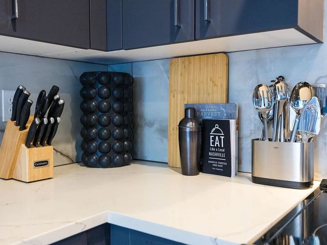 303 31st Ave N Apt 209, Nashville, TN 37203