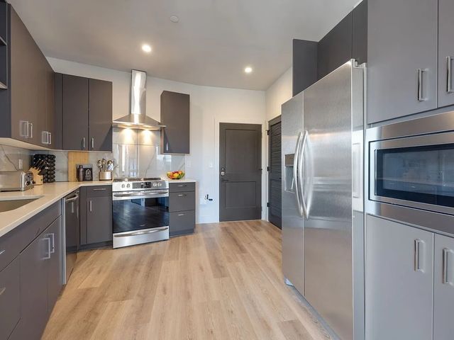 303 31st Ave N Apt 209, Nashville, TN 37203