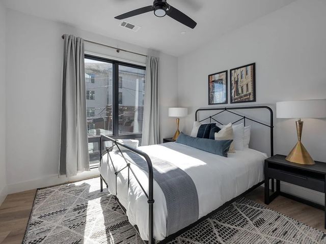 303 31st Ave N Apt 209, Nashville, TN 37203