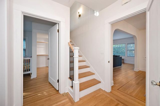 3624 Y St, Sacramento, CA 95817