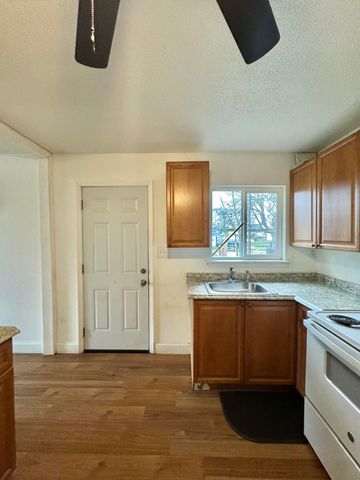 1803 E 26th Street A, Chattanooga, TN 37407