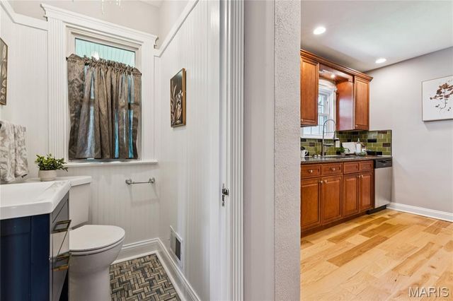 1034 Bernice Avenue, Kirkwood, MO 63122