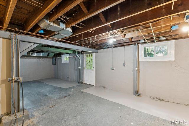 1034 Bernice Avenue, Kirkwood, MO 63122