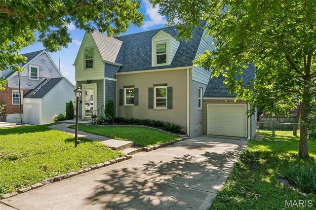 1034 Bernice Avenue, Kirkwood, MO 63122